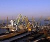 російські окупанти перетворюють Маріупольський морський порт на військову базу
