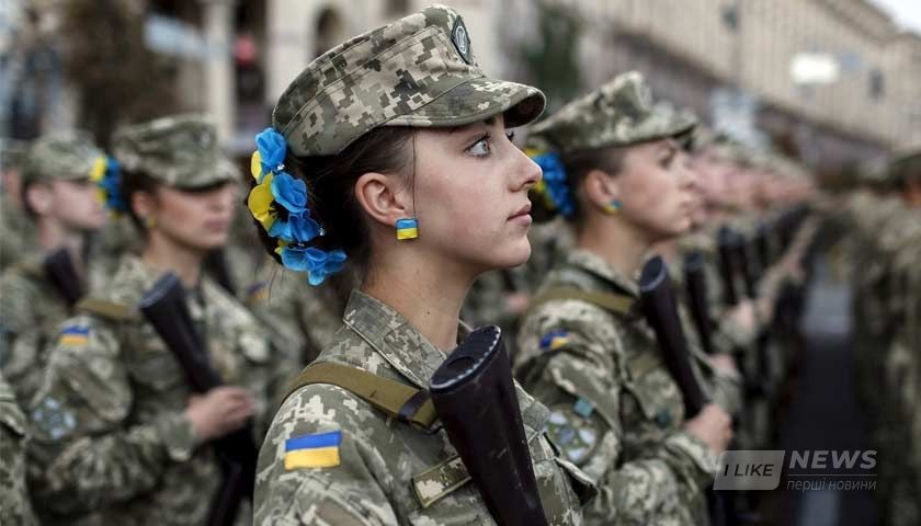 У Нaцгвaрдії Укрaїни проходять службу більше 5,5 тисяч жінок 