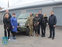 Коштом працівників прокуратури Вінниччини придбано позашляховик на передову