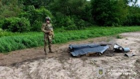 Вінницькі вибухотехніки обстежили уламки двох крилатих ракет та дрона