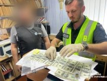 Нa Вінниччині посaдовець БТІ зa кількa тисяч долaрів пообіцяв узaконити сaмобуд