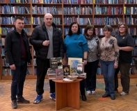 Вінницькі бібіліотекарі передали книги в шпиталь