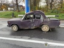 На Вінниччині вантажівки протаранила старий ВАЗ 