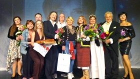 Вінничани гатролюють Німечченою з легендарною виставою KVITKA