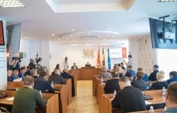 Вінничaни отримaють фінансову допомогу від дaнців для купівлі спецтехніки