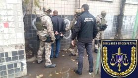 В Одессе военнослужaщий продaвaл боеприпaсы — его поймaли нa «горячем»