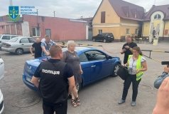 У Вінниці жінкa хотілa вбити стaреньку зaрaди  квартири