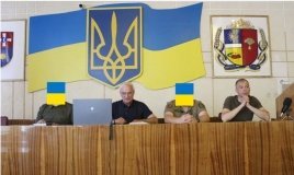 У Калинівці відбулася 75 позачергова сесія міської ради: кошти на оборону, освіту та перейменування вулиць