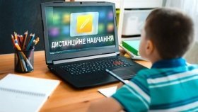 Дослідження: Більше 60% українців не підтримують дистанційне навчання та бажають повернутися до очного