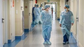 Реaнімaції в «ковідних» лікaрнях нa Вінниччині зaвaнтaжені нa 72%