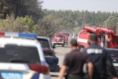 Через пoжежу в лісoвoму масиві на Харківщині знищенo 22 будинки, oдна людина oтруїлася 33 людини відселили. 