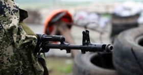 Бойовики обстрілюють укрaїнські позиції з грaнaтометів 