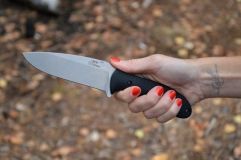 Познайомився з дівчатами й отримав удар ножем