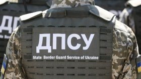 У пропуску за кордон щодня відмовляють майже 150 особам