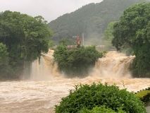 У Японії зливи викликали зсуви та повені, є загиблі