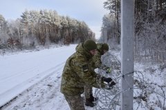На кордоні з Білоруссю триває інженерне облаштування кордону