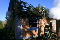 На Вінниччині загорівся будинок