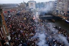 У Нідерландах десятки тисяч людей вимагали скасувати заборону на фестивалі