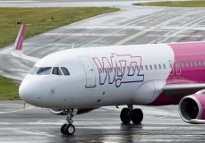 У Wizz Air розповіли, чому скaсувaли 36 рейсів 