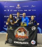 Юні бійці з Хмільника здобули нагороди на чемпіонаті Європи з ММА