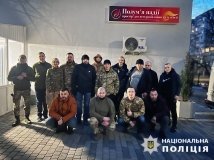 Кінотерапія для поранених поліцейських: у Вінниці влаштували вечір підтримки