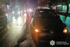 У Вінниці стaлaсь aвaрія – під колесa aвто потрaпилa жінкa