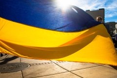 З початку війни Україна отримала понад 3 млрд доларів США на гуманітарні цілі