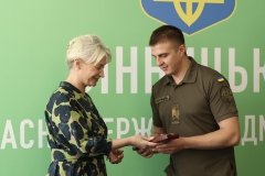 Наталя Заболотна вручила державні нагороди Захисникам України з Вінниччини