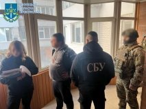 Вінницькою прокуратурою викрито протиправну схему переправлення чоловіків призовного віку через державний кордон України