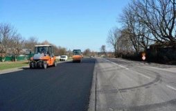 У Вінницькій області продовжили ремонт дороги М-12