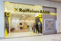 Акції Raiffeisen після підтримки росії стрімко обвалилися - Reuters
