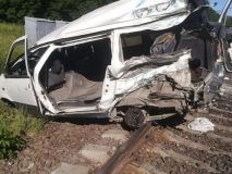 В Одеській області автомобіль зіткнувся з потягом. Серед постраждалих двоє дітей (Фото)