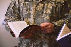 На Вінниччині проводять благодійну акцію зі збору книг для поранених військових