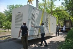 Українські лікарні продовжують оснащувати додатковими генераторами
