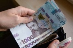 Мінімальна зарплата в Україні зросте до 8 тисяч гривень на наступний рік - Денис Шмигаль