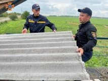 Рятувальники Вінниці активно ліквідують наслідки негоди в Тульчинському районі