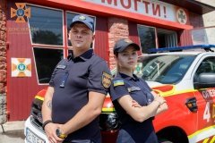 Життя в руках героїв: Вінницькі рятувальники врятували жінку від смертельної небезпеки