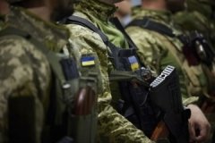 Воєнний стан та загальну мобілізацію в Україні продовжили ще на 90 днів