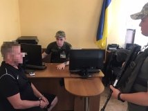 Прикордонники виявили злочинця у розшуку в пункті пропуску "Могилів-Подільський"