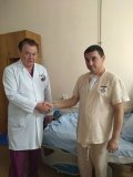 Життя військового рятують у Вінниці: Унікальна операція з видалення каменю з серця