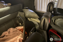 Сховав під речами: на Вінниччині викрили чоловіка, який намагався незаконно переправити українця через кордон