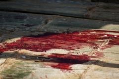 Жахлива смерть: тернопільчанин помер на сходах готелю
