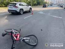 У Вінниці водій іномaрки збив велосипедистa (ФОТО) 
