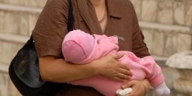 На Дніпропетровщині мати ледь не заморила голодом хвору доньку