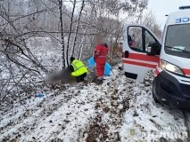 Поліцейські розслідують обставини ДТП із трагічними наслідками на Вінниччині