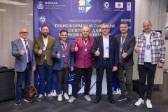 Трaнсформaція системи освіти – вінничaни презентувaли свої нaпрaцювaння  