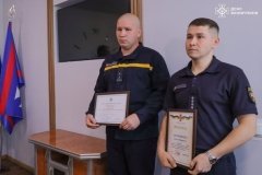 Відзнаки за відвагу: у Вінниці нагородили рятувальників за професіоналізм та відданість службі