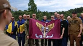 В Якушенецькій громаді, що неподалік Вінниці, вітають земляка, який повернувся з полону