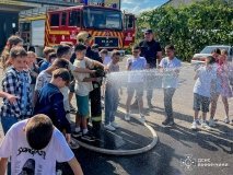 Уроки безпеки: як рятувальники Вінниччини навчають дітей діяти у надзвичайних ситуаціях