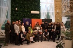 Мистецтво, що зцілює: на Вінниччині психологи допомагають пораненим захисникам через арттерапію